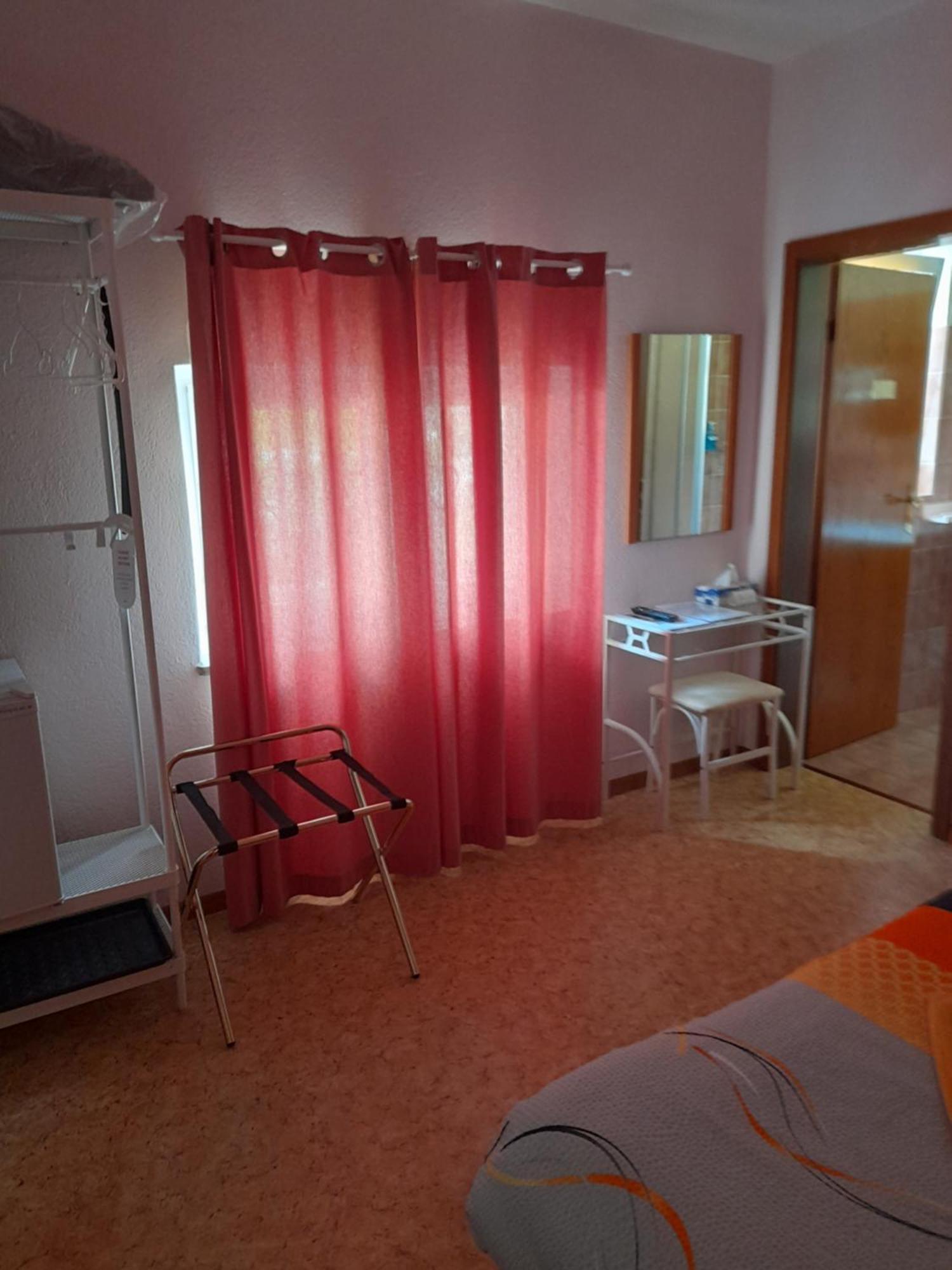 Hotel Garni Elisabetta à Gordola Extérieur photo